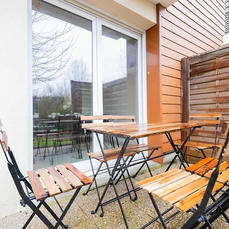 Σπίτι διακοπών A 10 Min: Maison Paisible 8p, Wifi, Parking